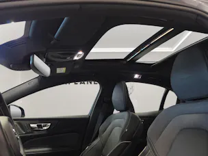 VOLVO S60 2.0 T6 R-Design AWD