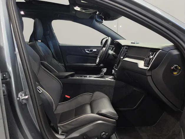 VOLVO S60 2.0 T6 R-Design AWD