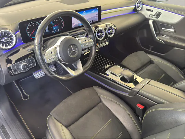 MERCEDES-BENZ A-Klasse W177 A 250 AMG Line 4x4 *225PS*