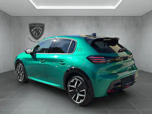 PEUGEOT 208 1.2 Hybrid 145 GT Exclusive
