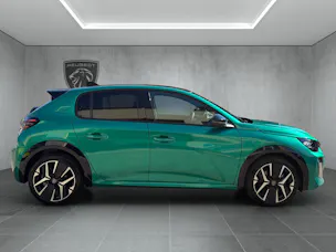 PEUGEOT 208 1.2 Hybrid 145 GT Exclusive