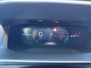 PEUGEOT 208 1.2 Hybrid 145 GT Exclusive