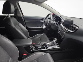 https://vehicle.imgix.net/4497909/5d2bb237-4170-46bb-9656-219495f17b3a.jpg
