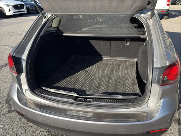 MAZDA 6 Sport Wagon 2.2 D HP Revolution