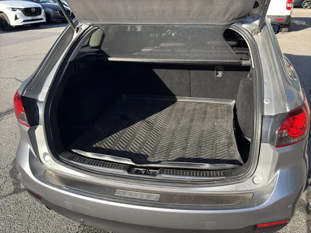 MAZDA 6 Sport Wagon 2.2 D HP Revolution