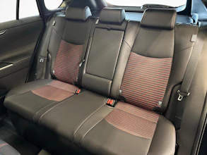 https://vehicle.imgix.net/4497994/21412af9-de40-4722-a104-c561b13de7a6.jpg