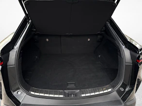 https://vehicle.imgix.net/4498006/16e4c8a6-64bb-4623-ab0e-7cc27aeaf27d.jpg