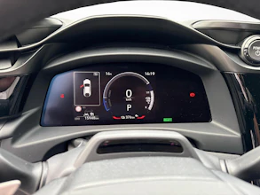 https://vehicle.imgix.net/4498006/3569e789-9092-47cc-a027-29d32e14fe4f.jpg