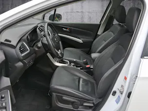 Suzuki SX4 S-Cross 1.4 T Generation Hybrid 4x4