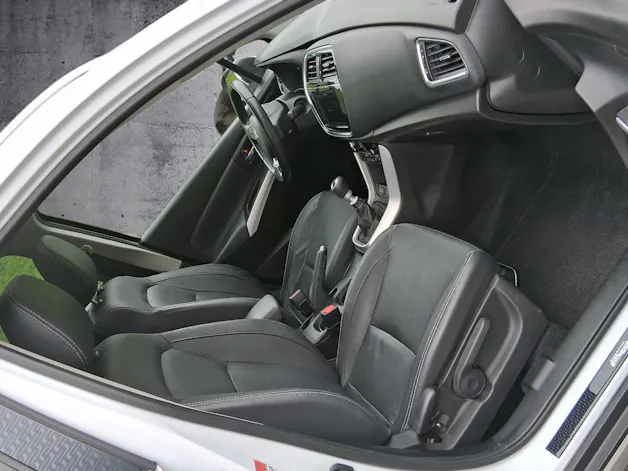 Suzuki SX4 S-Cross 1.4 T Generation Hybrid 4x4