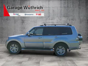 Mitsubishi Pajero 3.2 DID Diamond Anniversary