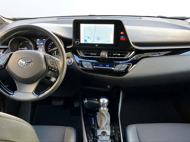 Toyota C-HR 1.8 VVTi HSD Trend