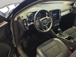 VOLVO XC40 1.5 T3 Momentum