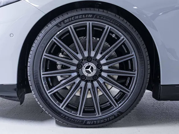 MERCEDES-BENZ CLA 220 4MATIC SB