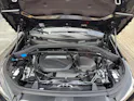 BMW X1 20d xDrive paddles