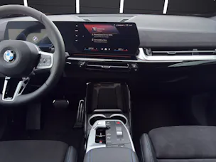 BMW X1 20d xDrive paddles