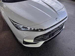MG HS 1.5 PHEV Luxury