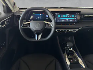 MG HS 1.5 PHEV Luxury