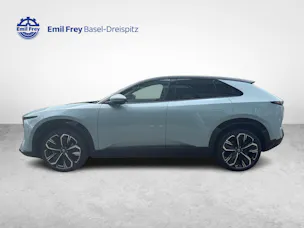 MAZDA CX-6e Takumi