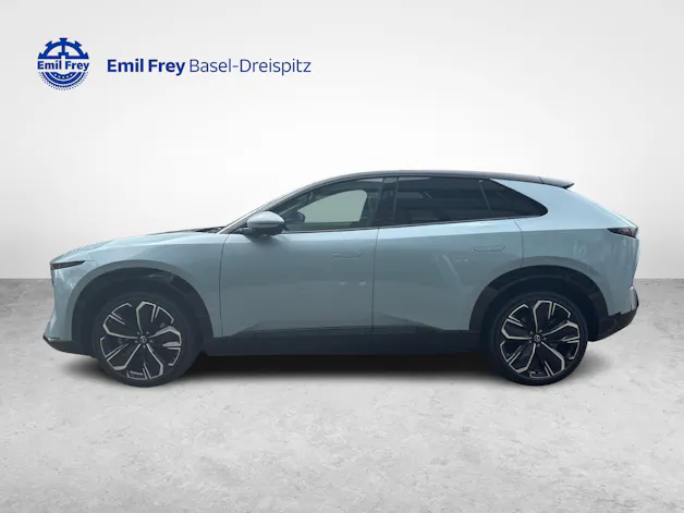 MAZDA CX-6e Takumi