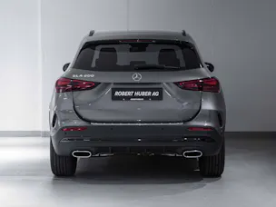 MERCEDES-BENZ GLA 200 Night Star