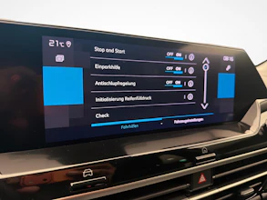 https://vehicle.imgix.net/4498256/73946053-8523-4d6e-a531-0fa74b244ea6.jpg