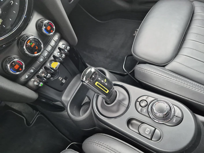 Fahrzeugbild MINI MINI