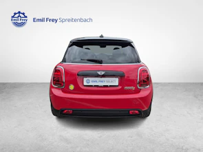 Fahrzeugbild MINI F56 Cooper SE