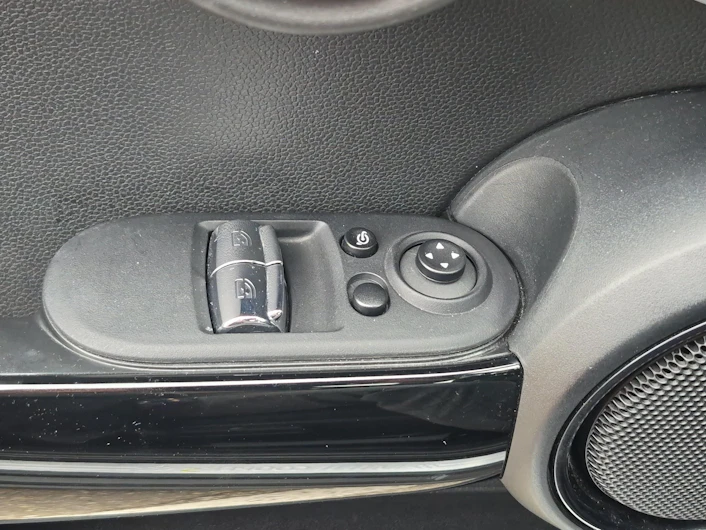 Fahrzeugbild MINI MINI
