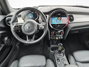 MINI F56 Cooper SE