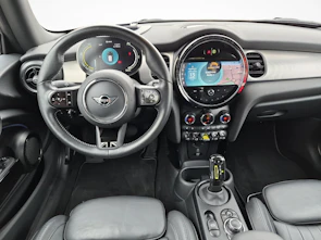 Fahrzeugbild MINI F56 Cooper SE