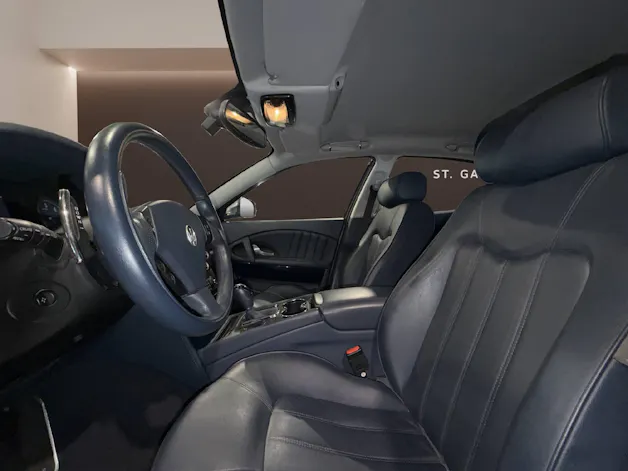 MASERATI Quattroporte 4.2 V8