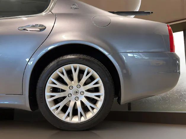 MASERATI Quattroporte 4.2 V8