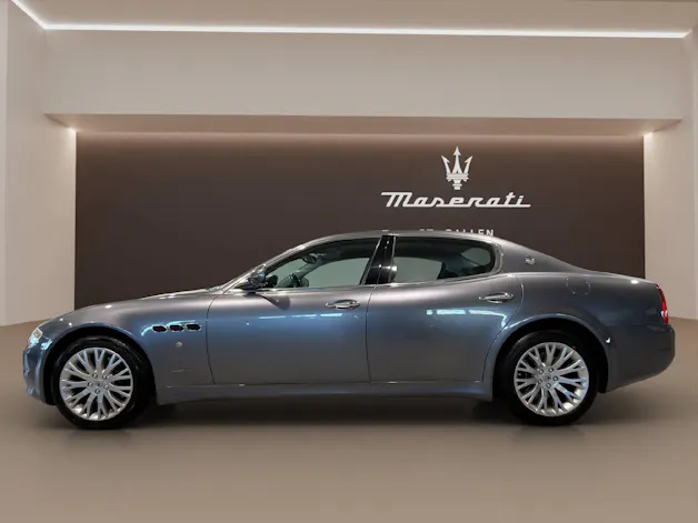 MASERATI Quattroporte 4.2 V8