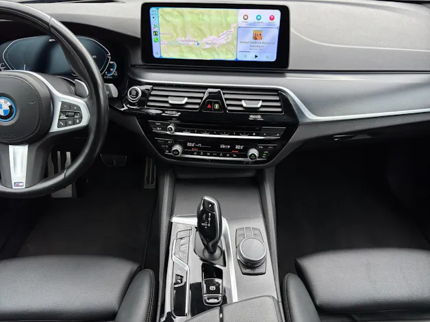 BMW 530e xDrive Touring M Sport Steptronic