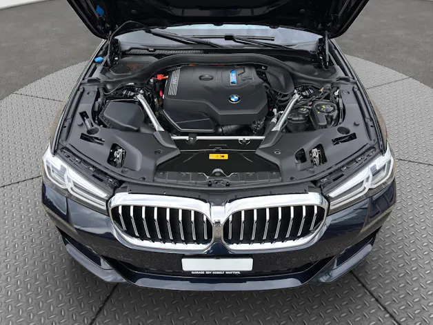 BMW 530e xDrive Touring M Sport Steptronic