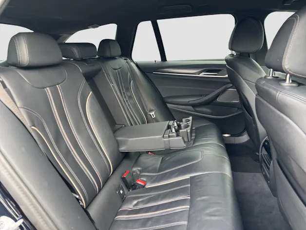 BMW 530e xDrive Touring M Sport Steptronic
