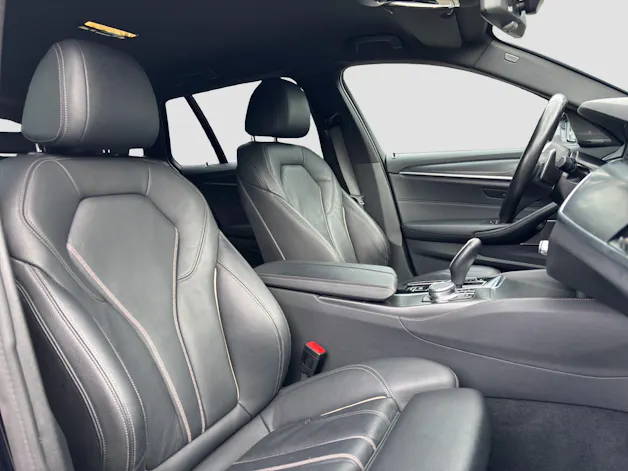 BMW 530e xDrive Touring M Sport Steptronic