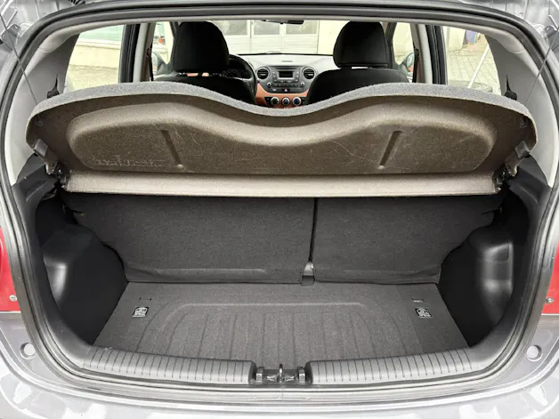HYUNDAI i10 1.2 Amplia
