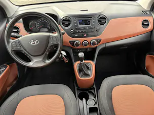 HYUNDAI i10 1.2 Amplia