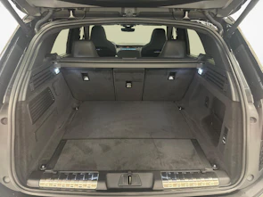 Fahrzeugbild LAND ROVER Range Rover Sport 4.4 V8 SV