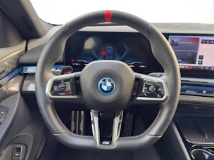 BMW i5 Touring M60 xDrive