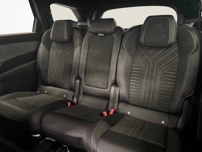 Fahrzeugbild PEUGEOT 5008