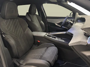 Fahrzeugbild PEUGEOT 5008 long range e-GT