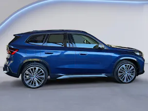 BMW X1 23i xDrive paddles