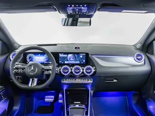 MERCEDES-BENZ GLA 200 Night Star
