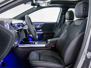 MERCEDES-BENZ GLA 200 Night Star