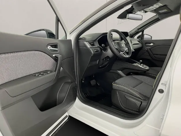 RENAULT Captur 1.8 E-Tech techno