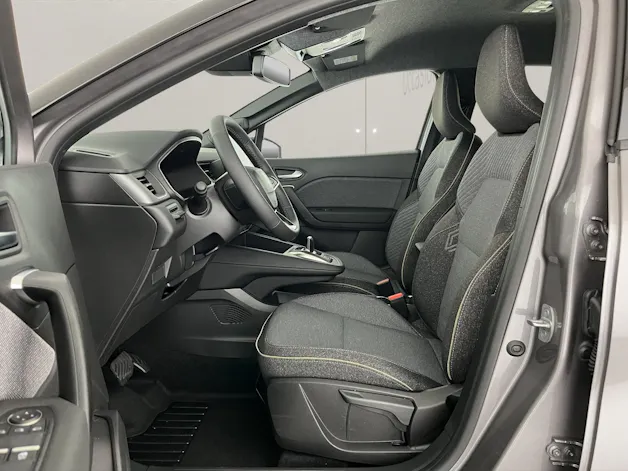 RENAULT Captur 1.8 E-Tech techno