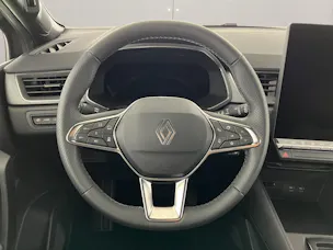 RENAULT Captur 1.8 E-Tech techno